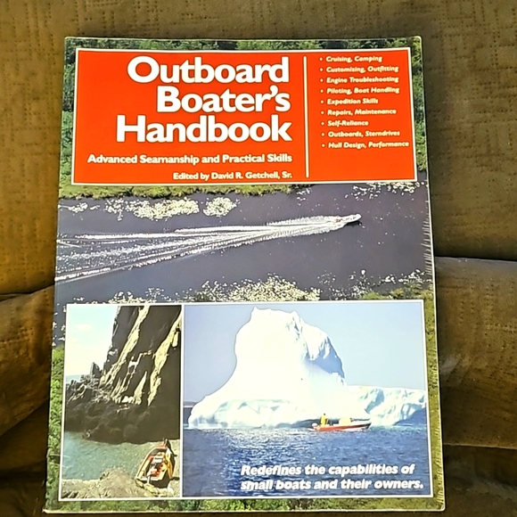 Outboard Boater's Handbook. EUC - Picture 1 of 4